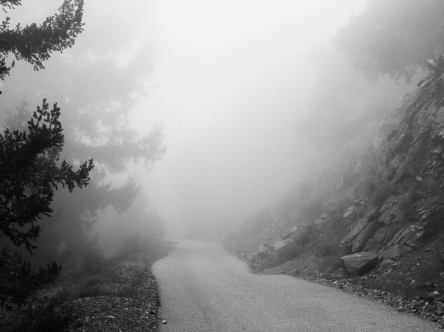 black-and-white-foggy-mountain-path-rae-rae.jpg